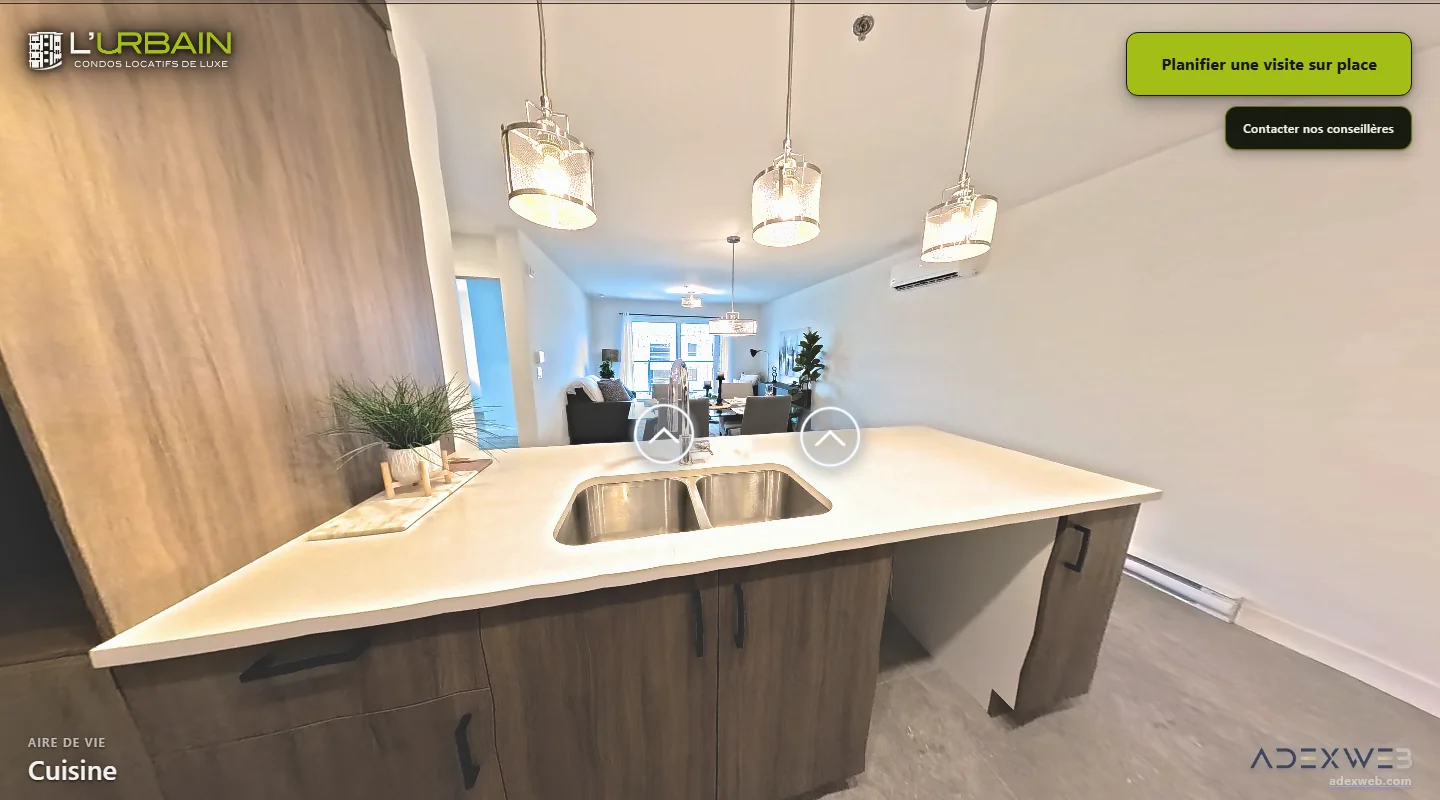 La cuisine d'un condo modèle de L'Urbain Condos District, vue depuis la visite virtuelle 360 — ce n'est pas une vidéo.